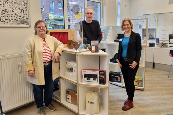 Einweihung der "Bibliothek der Dinge" in der Bücherhalle Wilhelmsburg