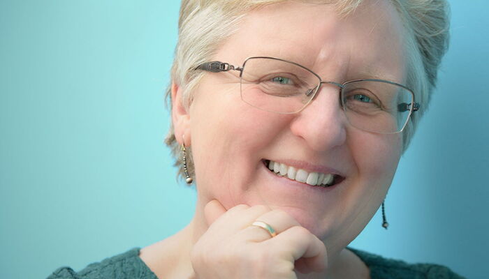 Porträt Barbara Peters