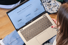 eBuecherhalle auf Laptop